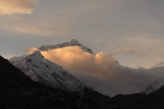 18-Mount Everest at sunrise